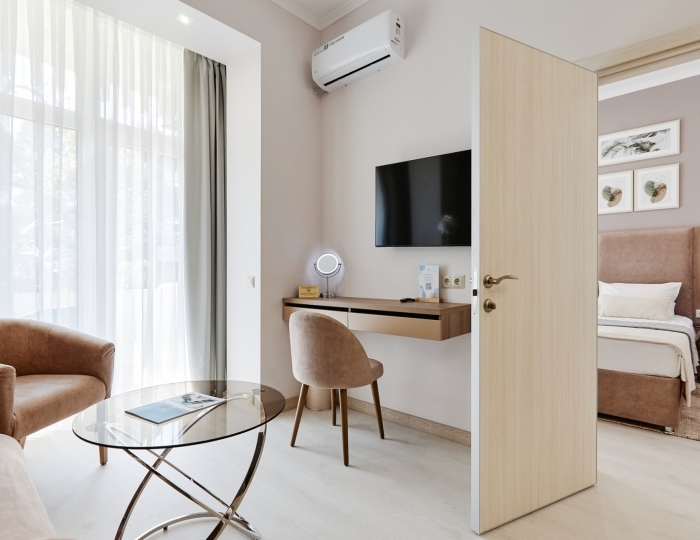 Супериор 2-местный 2-комнатный (с балконом), корпус 5 - Санаторий «Заполярье»